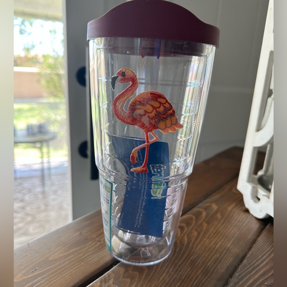 BRAND NWT TERVIS TUMBLER FLAMINGO